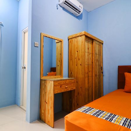 Bedur Homestay Syariah Bekasi Eksteriør bilde
