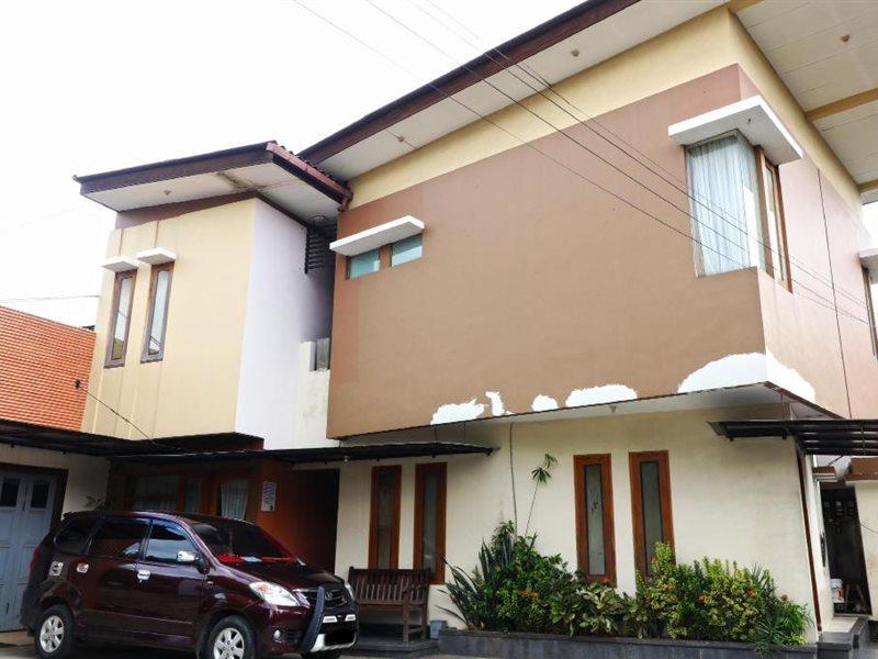 Bedur Homestay Syariah Bekasi Eksteriør bilde
